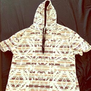 Hooded shirt